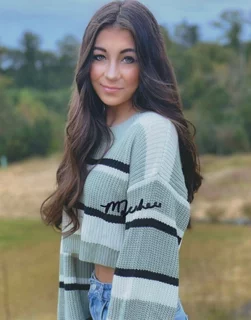 Maddie Zeiher autograph