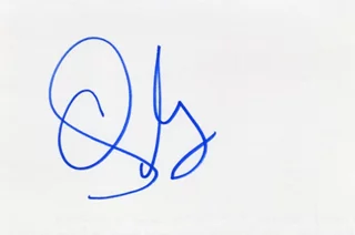 Debi Mazar autograph