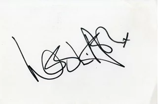 Leslie Ash autograph