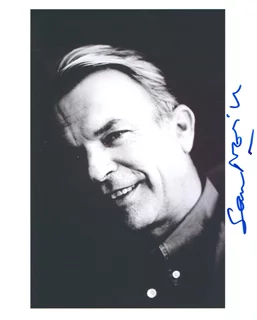 Sam Neill autograph