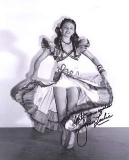 Joan Leslie autograph