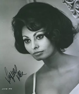 Sophia Loren autograph