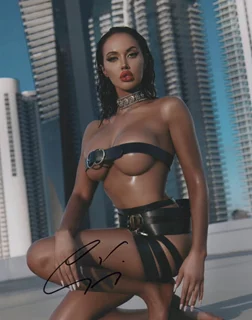 Elizabeth Marie Chevalier autograph