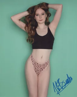 Jessica Lynette Brooks autograph