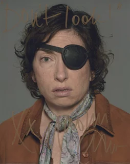 Naomi Grossman autograph