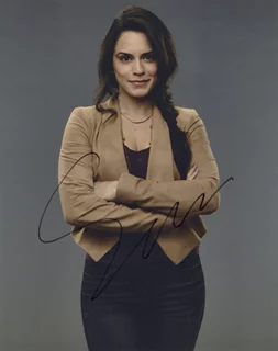 Sepideh Moafi autograph