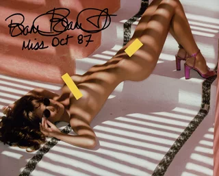 Brandi Brandt autograph