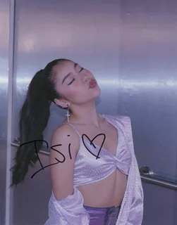 Isidora Villagra autograph