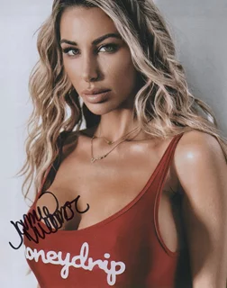 Jamie Villamor autograph