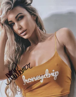 Jamie Villamor autograph