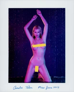 Amelia Talon autograph