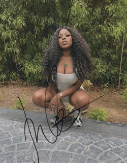 Jordyn Carter autograph