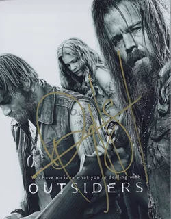 Ryan Hurst autograph