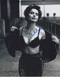 Isabella Rossellini autograph