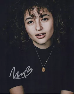 Nina Bloomgarden autograph