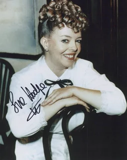 Sue Hodge autograph