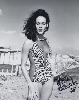 Martine Beswick autograph