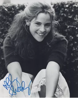 Ally Sheedy autograph