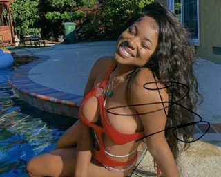 Jordyn Carter autograph