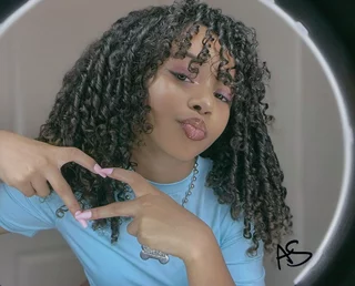 A'nayah Soul autograph