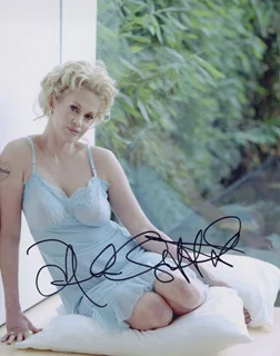 Melanie Griffith autograph