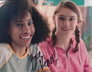 Zoe Renee autograph