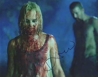 Krew Boylan autograph