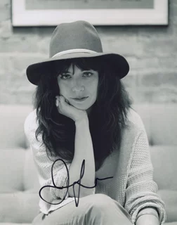 Jen Tullock autograph