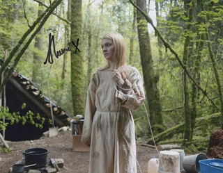 Alana Boden autograph