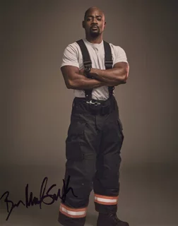 Brian Michael Smith autograph