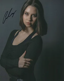 Anna Mia Conley autograph