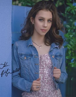 Kacey Fifield autograph