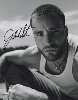 Jackson White autograph