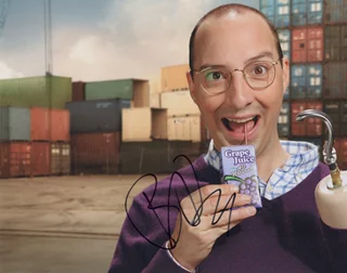 Tony Hale autograph