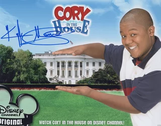 Kyle Massey autograph