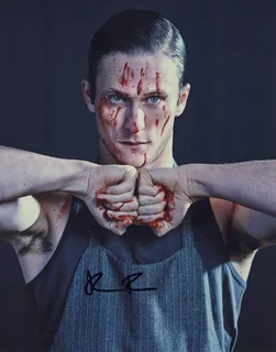 Jonathan Tucker autograph