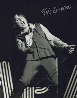 Steve Gustafson autograph