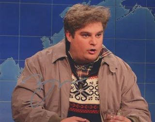 Bobby Moynihan autograph