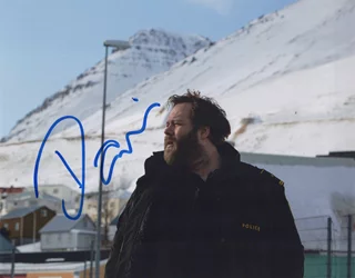 Olafur Darri Olafsson autograph