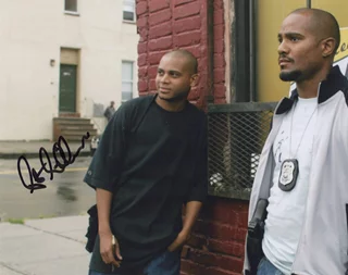 Seth Gilliam autograph