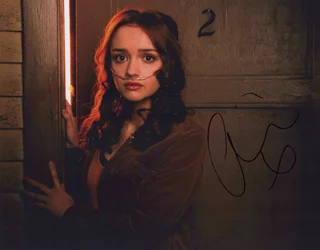 Olivia Cooke autograph