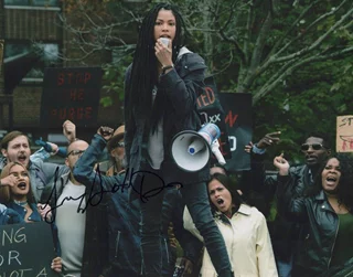 Lex Scott Davis autograph