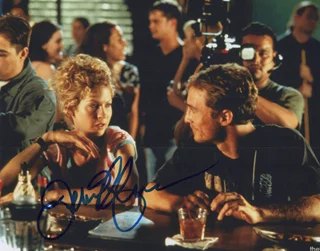 Jenna Elfman autograph