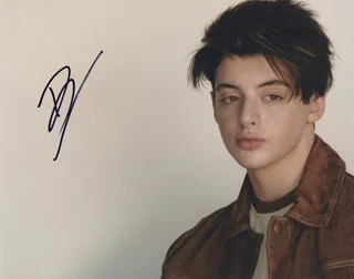 Thomas Barbusca autograph