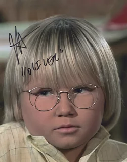 Robbie Rist autograph