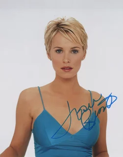 Josie Bissett autograph