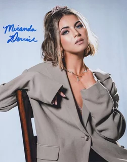 Miranda Derrick autograph