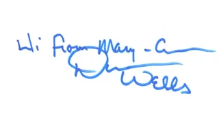 Dawn Wells autograph
