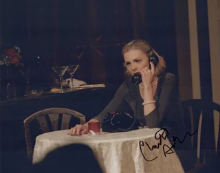 Chantelle Albers autograph