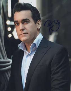 Brian d'Arcy James autograph